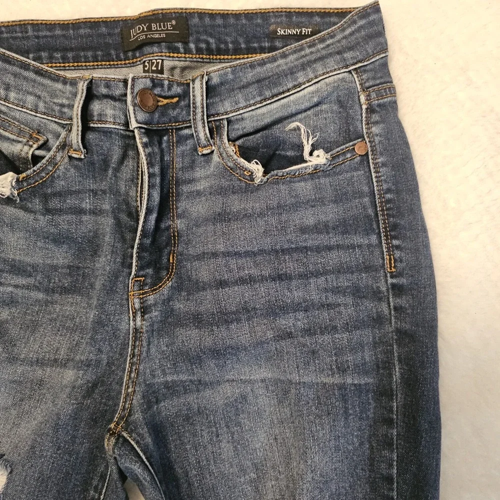 Judy Blue Women's Skinny Jeans Distressed‎ 5/27 - Picture 5 of 10